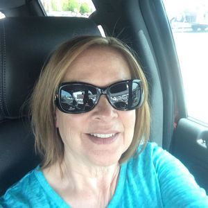 Meet your Posher, Eileen